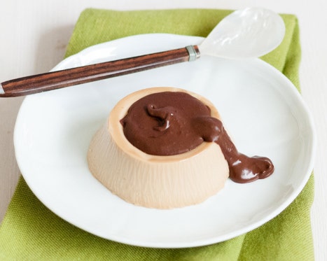 Panna cotta caffè e topping cioccolato