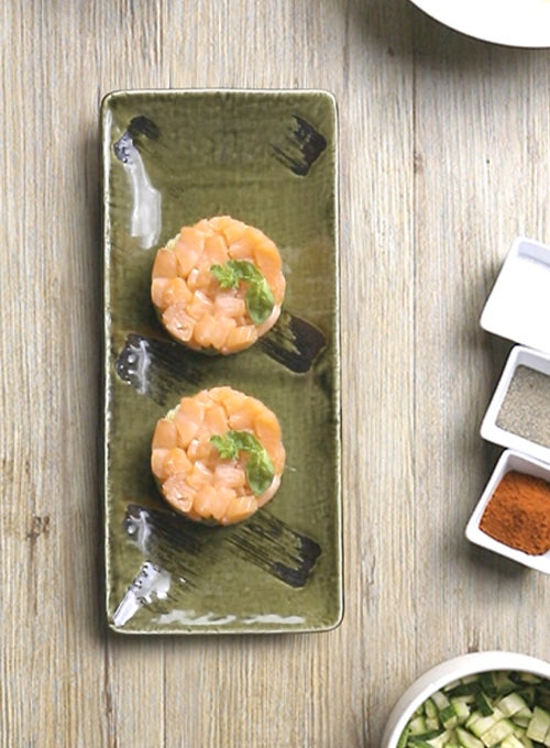 Tartare di salmone e zucchine con riso basmati