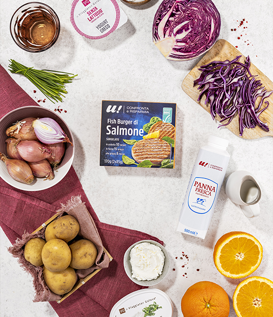 Fish burger di salmone con crema di cavolo viola