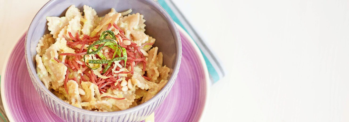 Farfalle integrali BIO con crema di zucchine